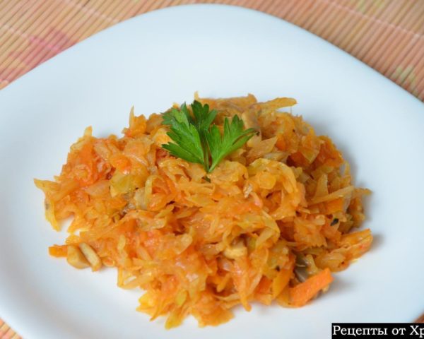Капуста тушеная/  